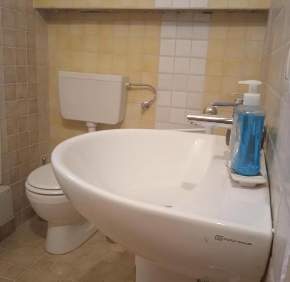 مبيت وإفطار Villa Rosanna