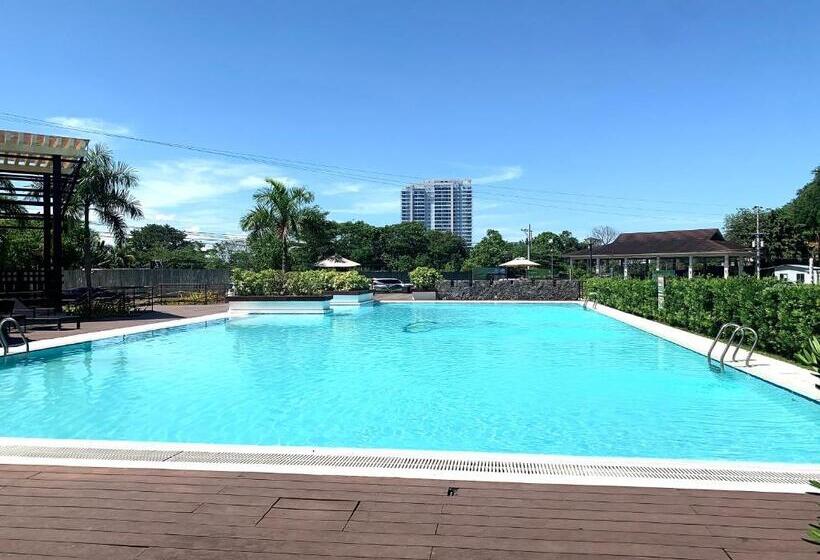 Elle S Condo At One Oasis