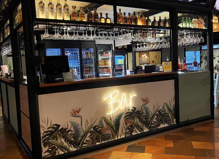 בית מלון כפרי Capri Doradal