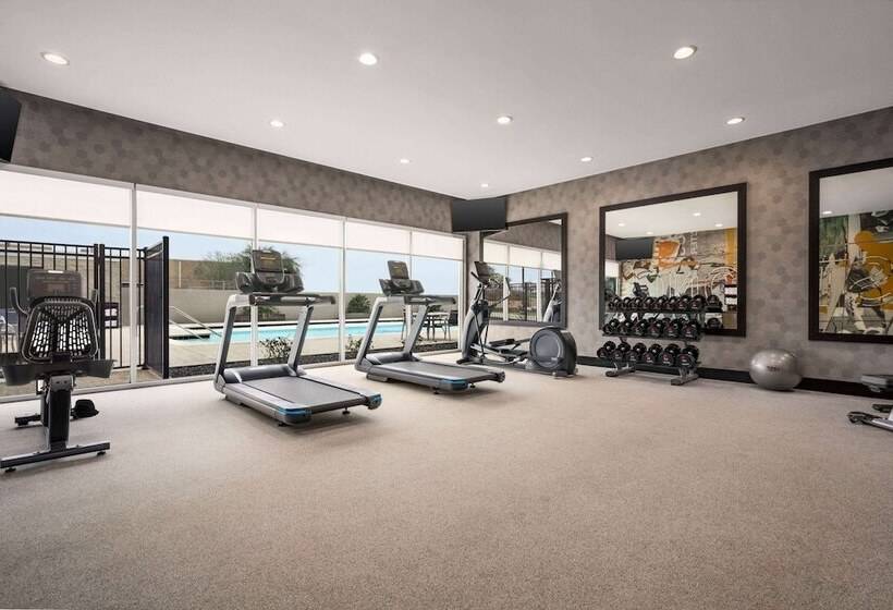هتل Hawthorn Extended Stay By Wyndham Del Rio