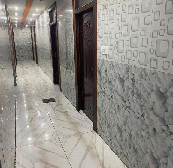 酒店 Krishna Palace By Wb Inn