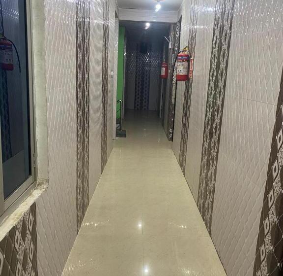 酒店 Krishna Palace By Wb Inn