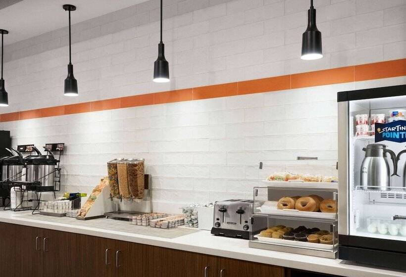 فندق La Quinta Inn & Suites By Wyndham Del Rio