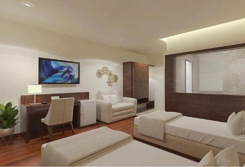 בית מלון כפרי Shlok  Pure Veg , Kolhapur