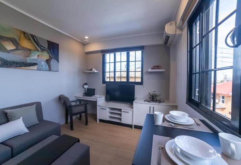 هتل Toorak Central