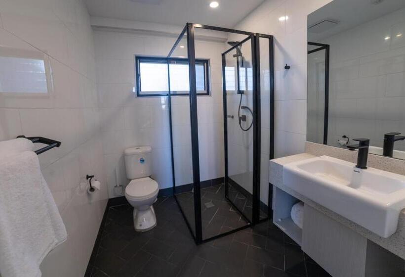 Отель Toorak Central