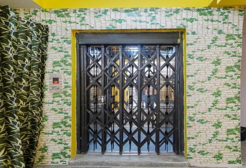 فندق Yellow Bells