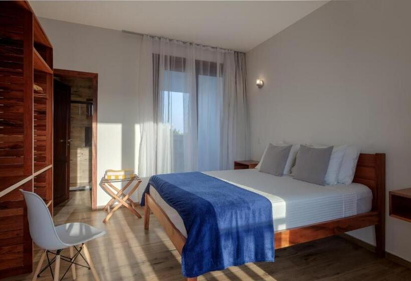 بنسيون Aiolos Hotel & Discoveries