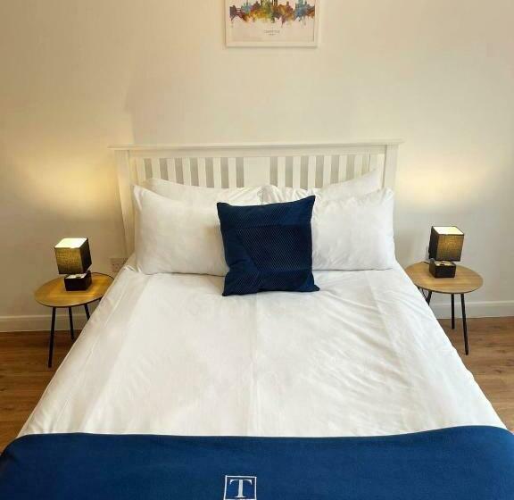 膳宿费 Cambridge Studios And Suites By Tas Accommodations