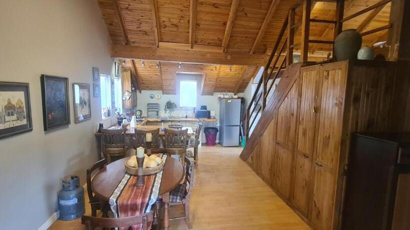 پانسیون Dunwiny Cottage