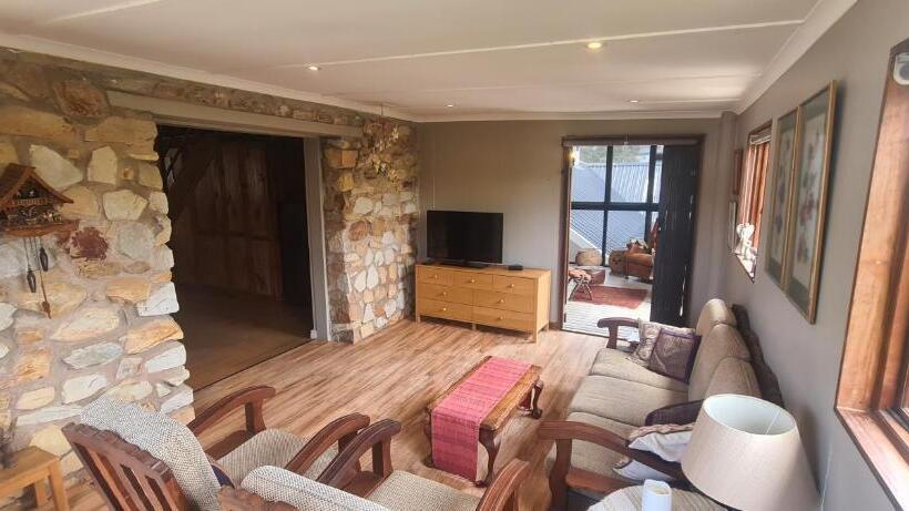 پانسیون Dunwiny Cottage