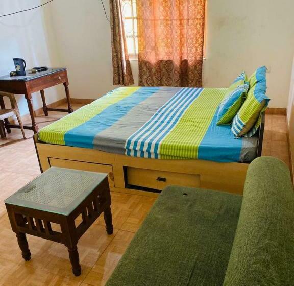 Pensão Lulu S Guest Corner