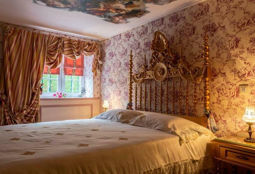 ペンション Mille Et Une Nuits  La Vénus De Lisbonne