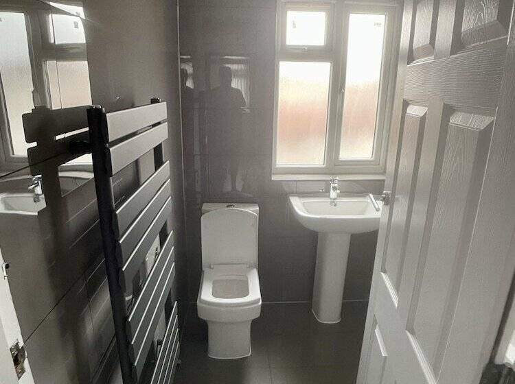 펜션 Richmond House