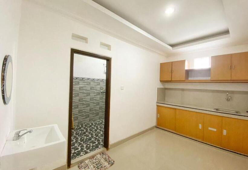 פנסיון Sna Guest House