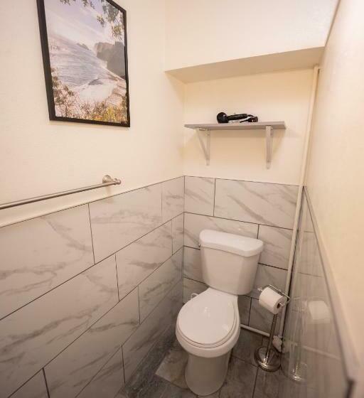 ペンション The Hilo Cottage