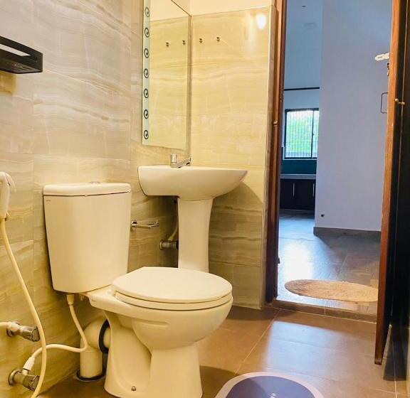 بنسيون White Villa