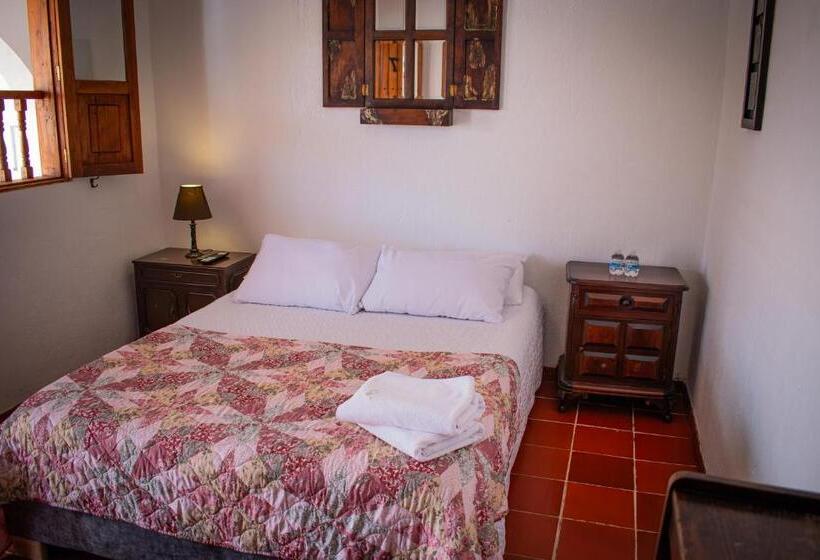 호텔 Alojamiento Jaw