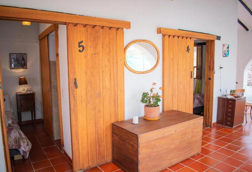 호텔 Alojamiento Jaw