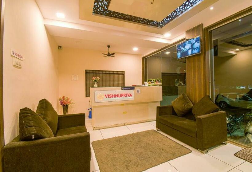 فندق Vishnupriya Grand