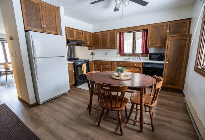 فندق صغير Cuyuna Lakes Stay