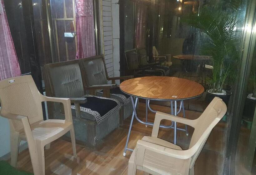 مبيت وإفطار Amruta Homestays