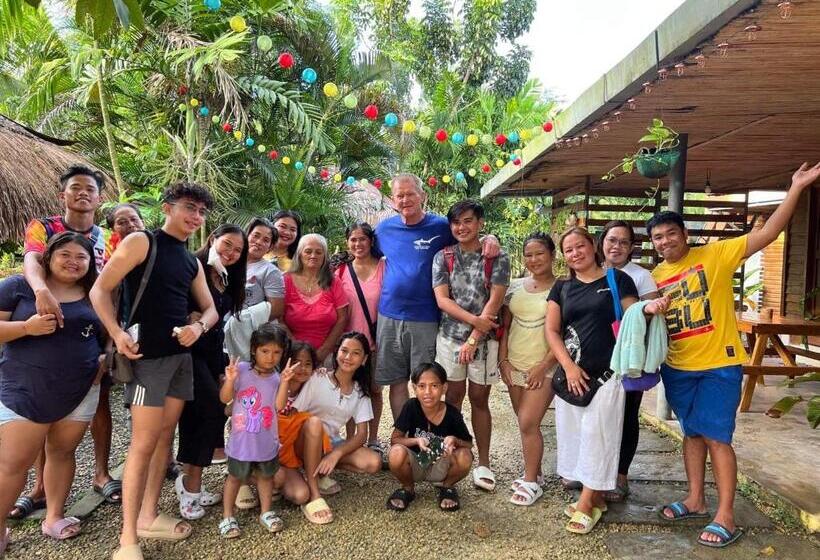 تختخواب و صبحانه Bohol Island Homestay