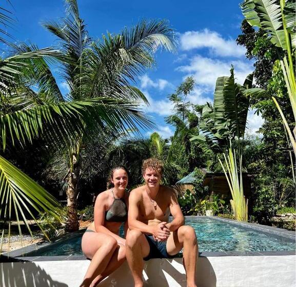 تختخواب و صبحانه Bohol Island Homestay