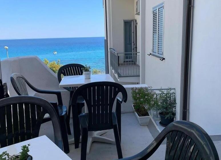 تختخواب و صبحانه Galleria 38