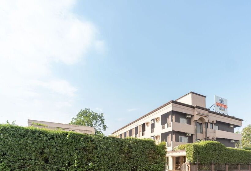 בית מלון כפרי Enrise By Sayaji Harda