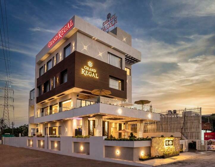 فندق Grand Regal