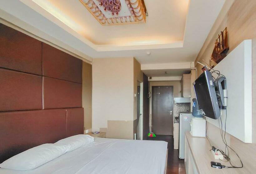 בית מלון כפרי Redliving Apartemen The Suites Metro   King Property Tower C