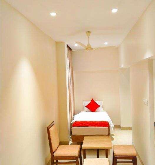 The Paradise Hotel   Luxury Stay