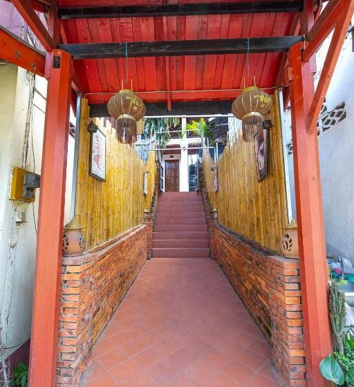 فندق Mekong Chidlatda Villa