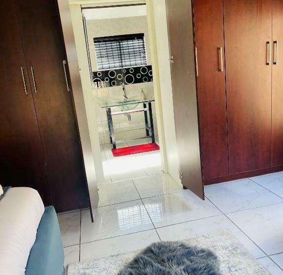 بنسيون Bloom Guest House