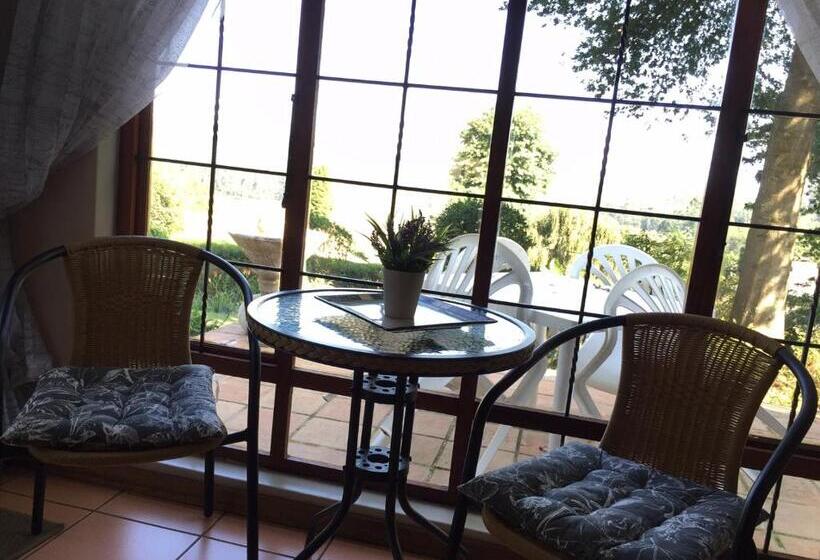 פנסיון King S Hill Guest House