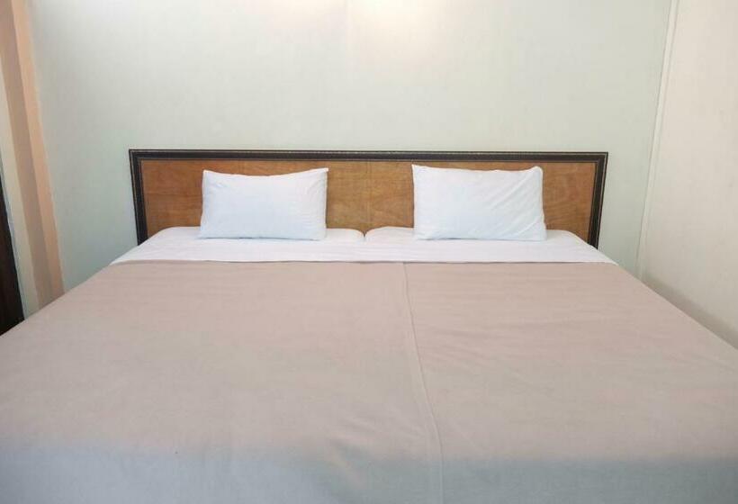 ペンション Manilath Guesthouse