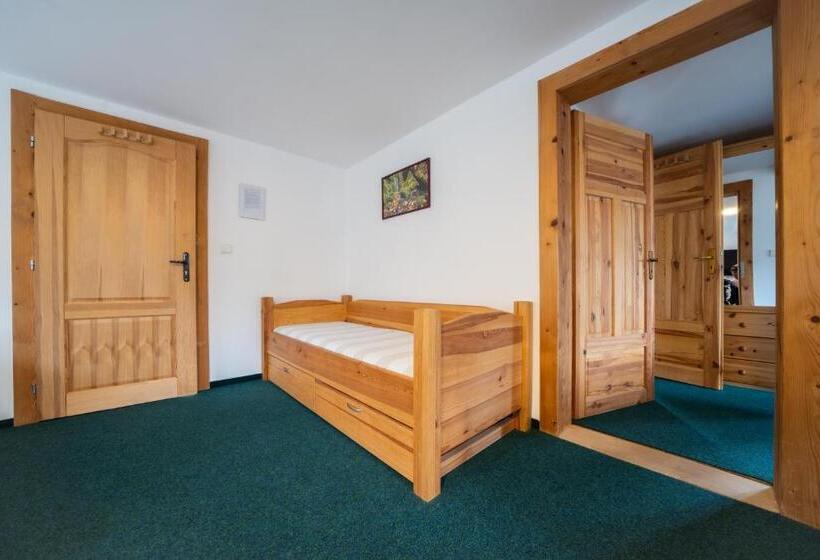 بنسيون Penzion Na Výšinkách, Jetřichovice, české švýcarsko