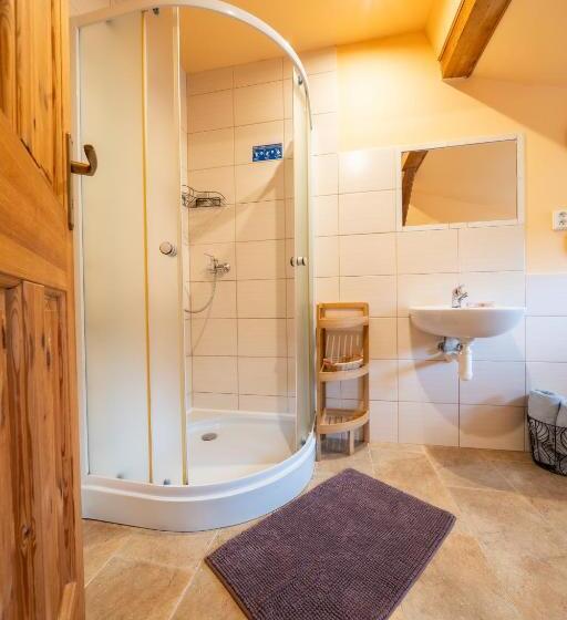 פנסיון Penzion Na Výšinkách, Jetřichovice, české švýcarsko