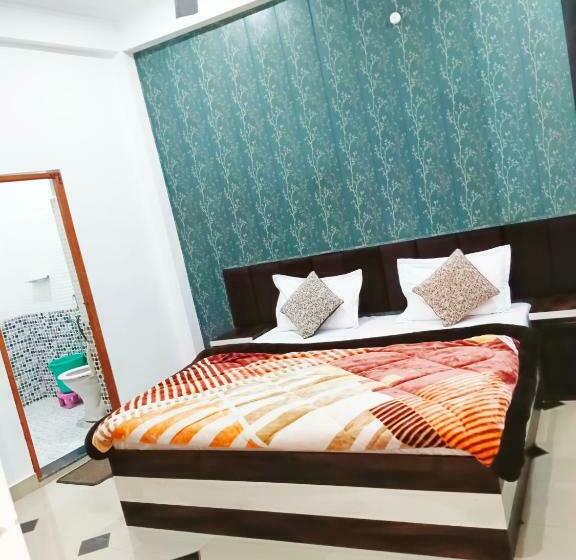 펜션 Shree Gorakhnath Guest House