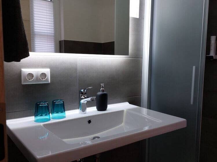 ユースホステル Gasthaus Goldener Stern