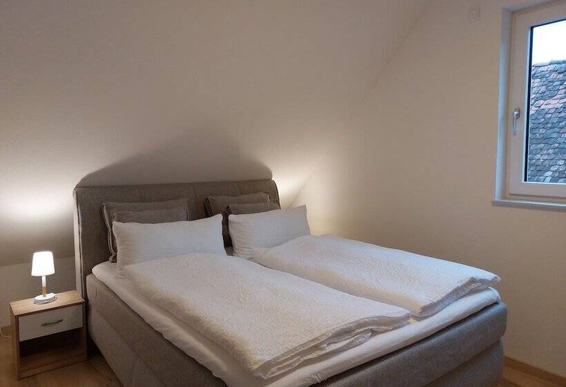 ユースホステル Gasthaus Goldener Stern