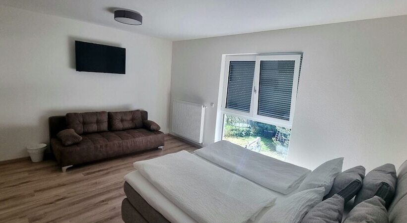 ユースホステル Gasthaus Goldener Stern