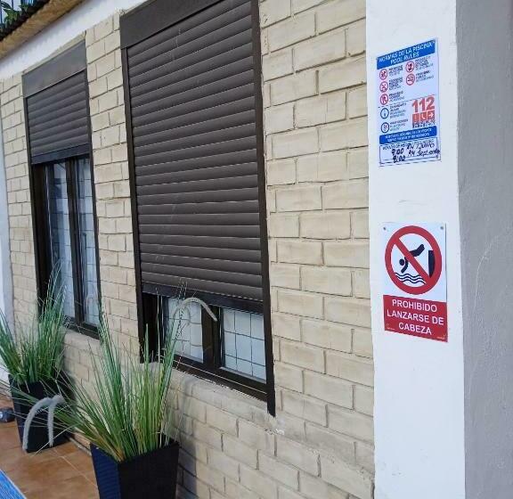 ユースホステル Hostal Orange Vibes