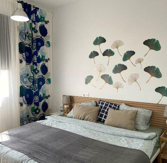 ユースホステル Hostal Orange Vibes