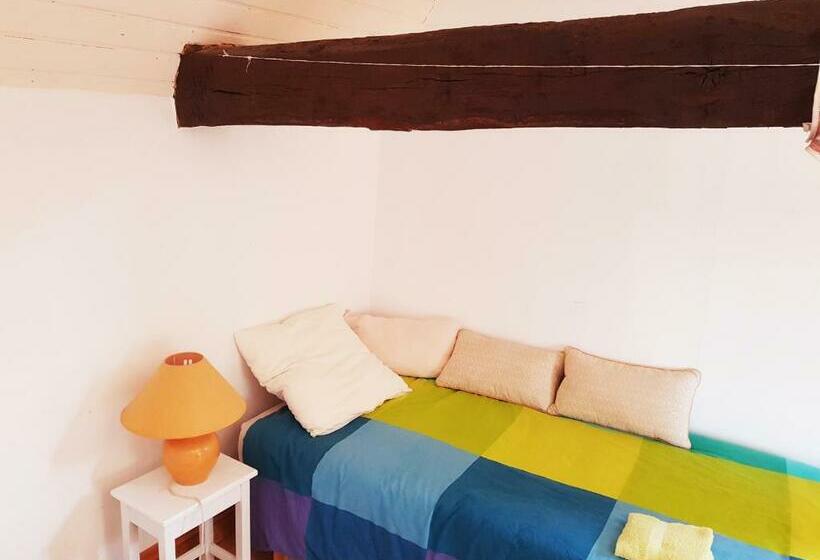 민박 Hameau De Leignoua