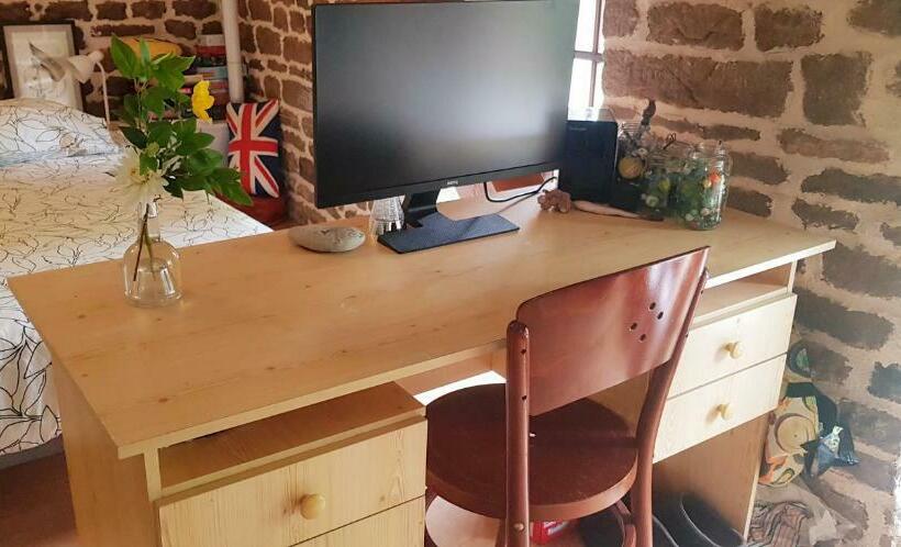 민박 Hameau De Leignoua