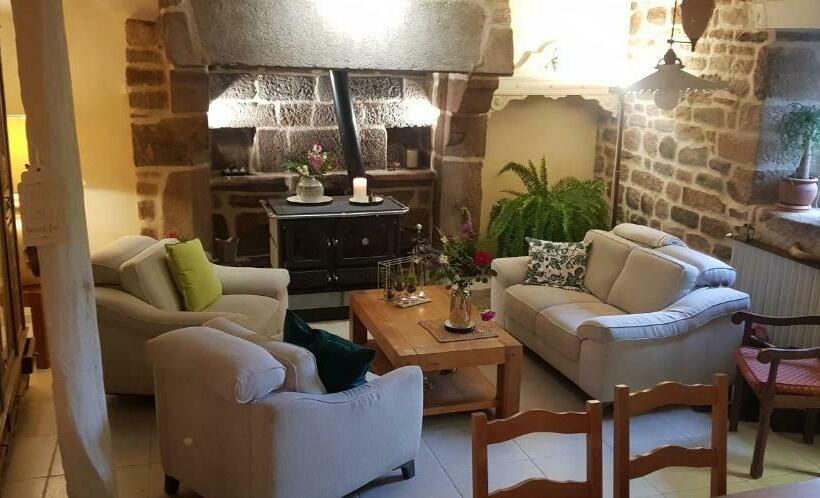 住宿加早餐  Hameau De Leignoua