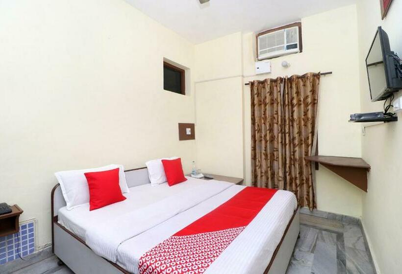 Flagship 70204 Hotel Sun Dew