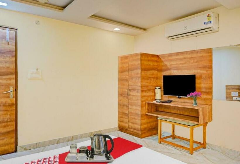 Flagship Hotel Sai Palace